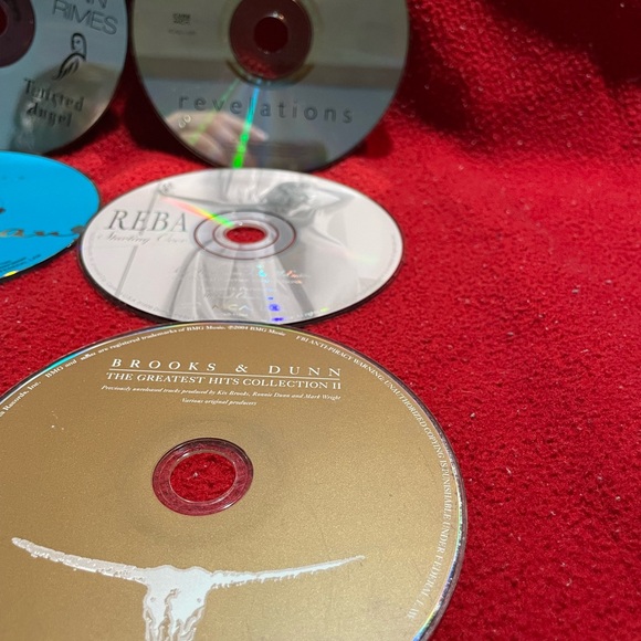 Assorted CD Collection - Picture 3 of 11